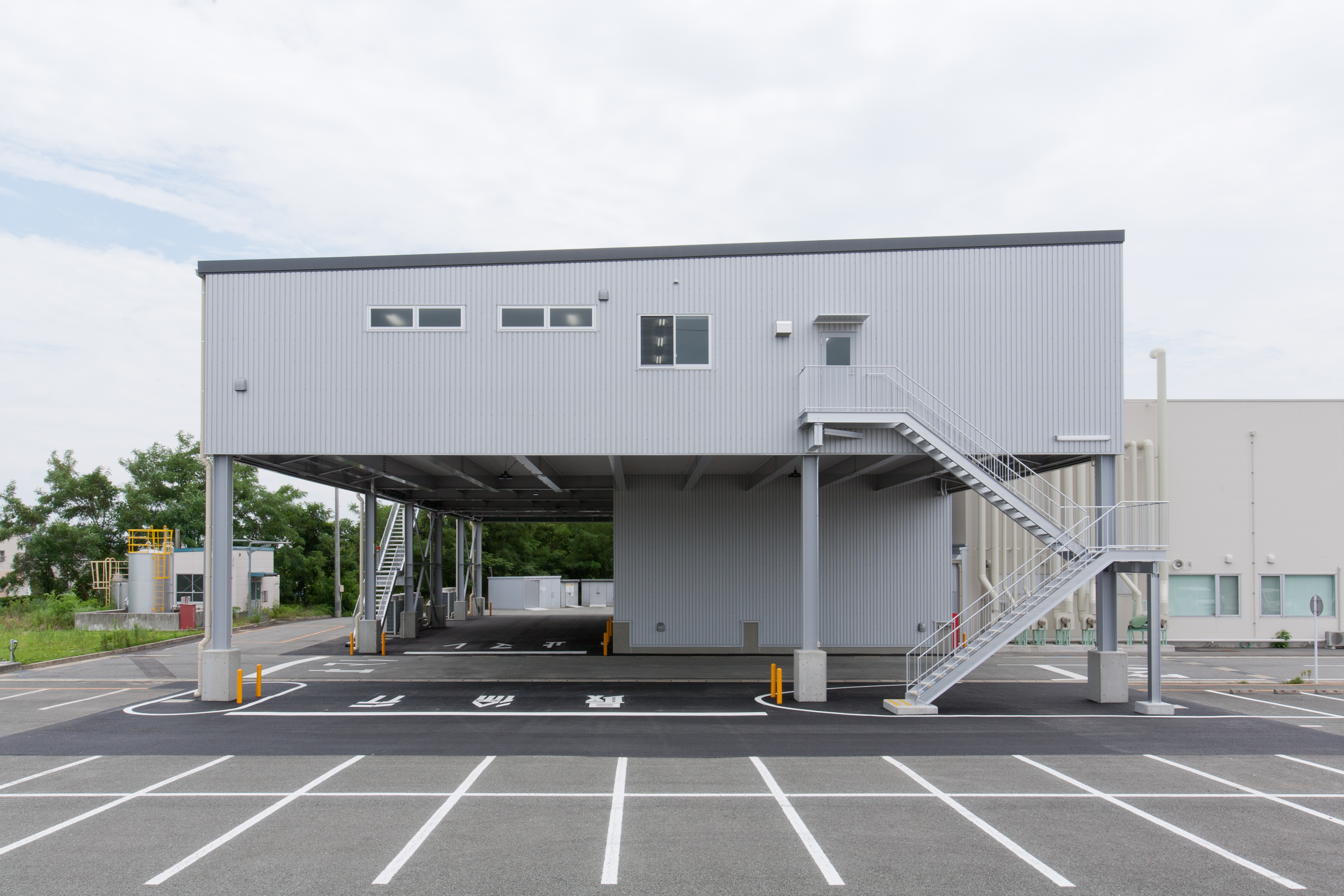 ㈱日立ハイテクノロジーズ　大牟田センター新ロジ建屋建設新築工事