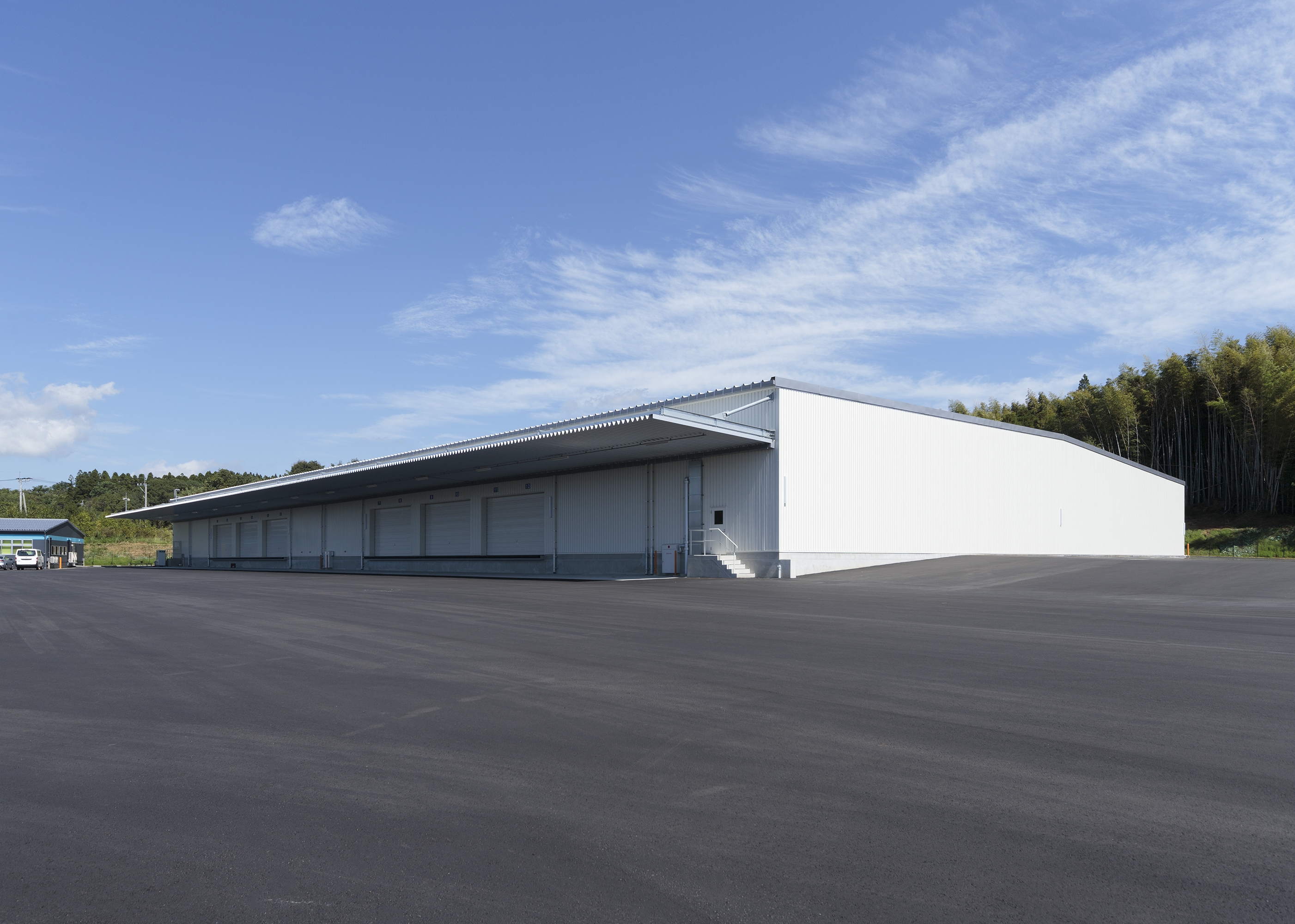 某社　物流センター1期新築工事